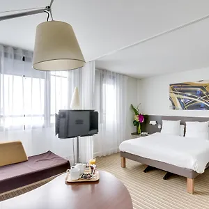 Novotel Montreuil Vincennes **** פריז