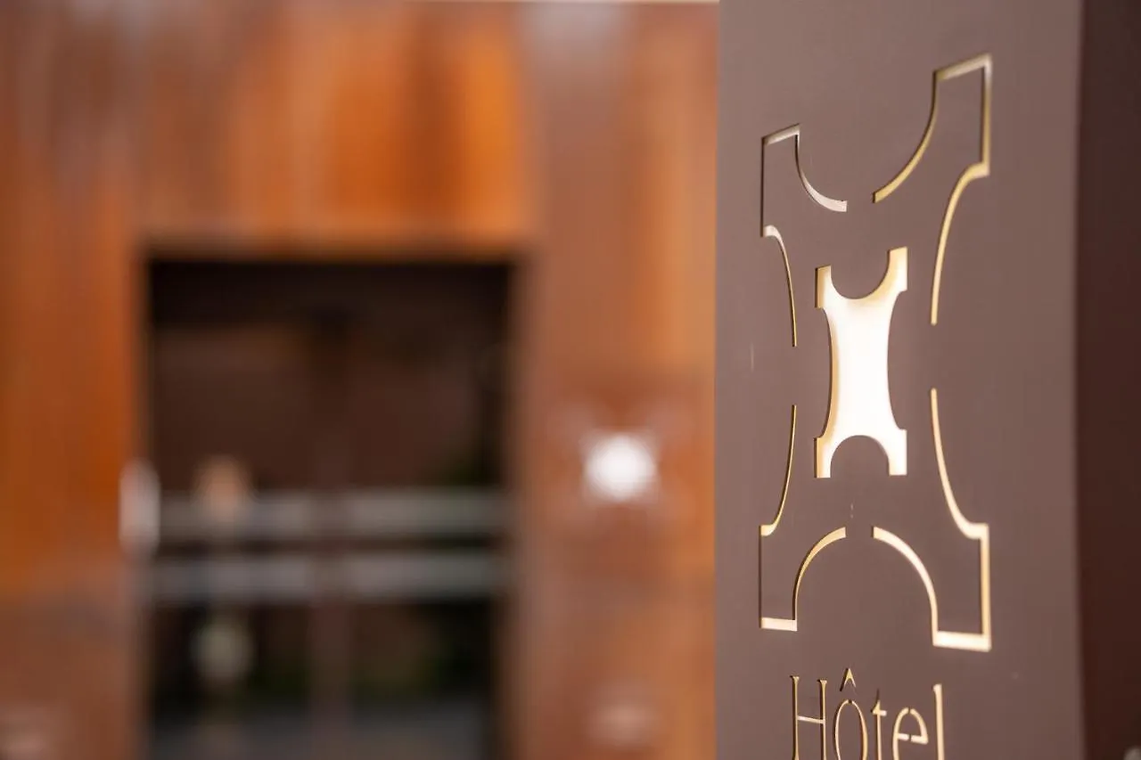 Hotel Villa Saxe Eiffel Paris 4*,